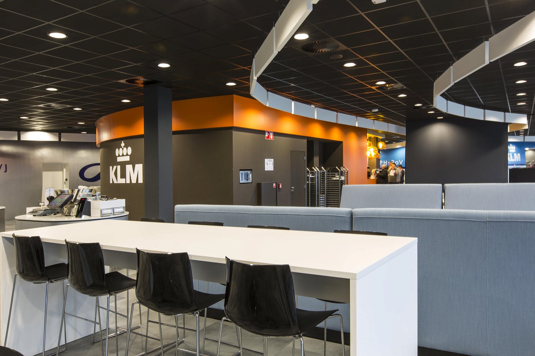 Schiphol Airport, Air France & KLM lounge_1