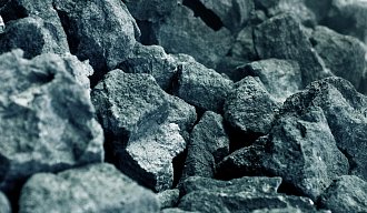 Горные породы базальтовой группы – изобильный источник сырьевого материала для производства наших высокоэффективных акустических потолочных и стеновых панелей из каменной ваты